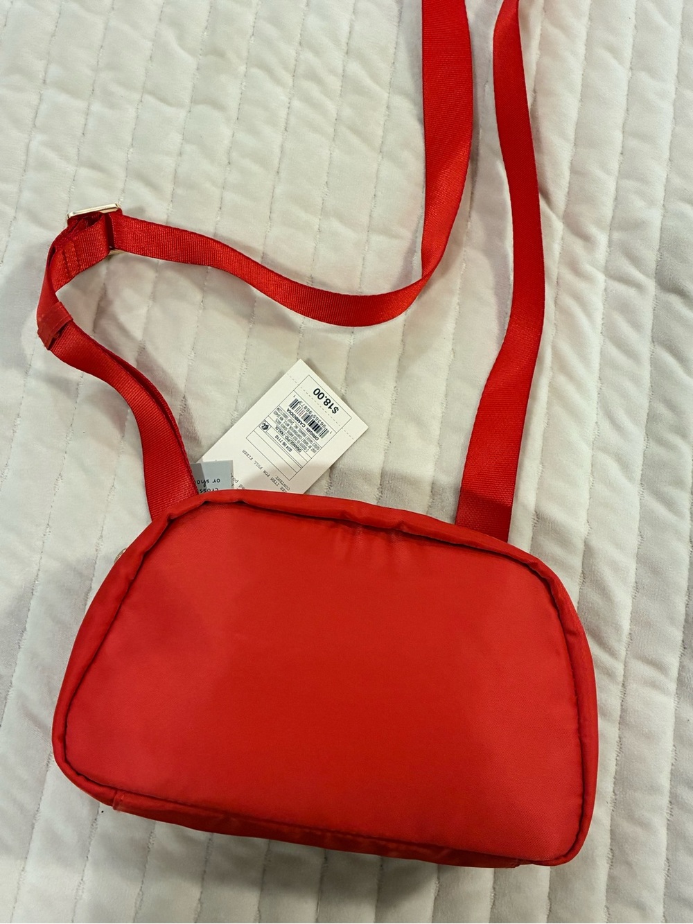 a new day Bright Red Crossbody Bag with Adjustable Strap New with tags - Picture 4 of 5
